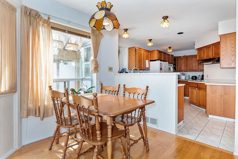 5564 Elizabeth Street Vancouver, BC - 4