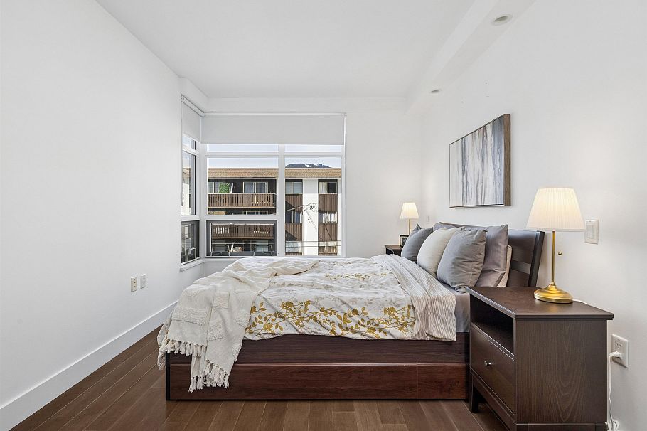 406 210 W 13 Street North Vancouver, BC - 13