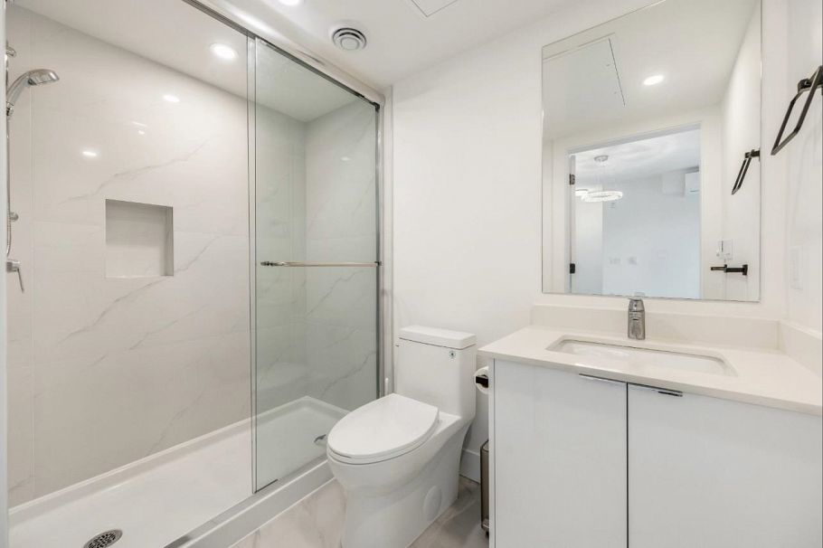 601 5399 Joyce Street Vancouver, BC - 12