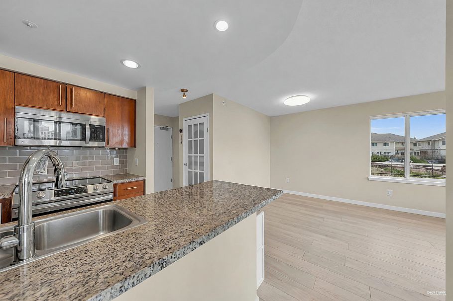 2901 1008 Cambie Street Vancouver, BC - 18