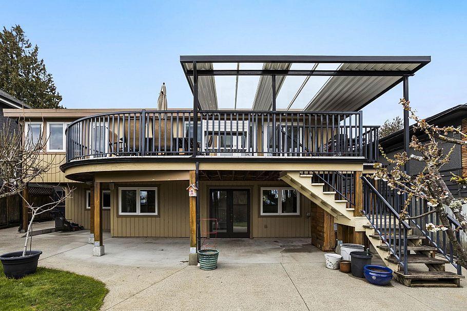 831 Whitchurch Street North Vancouver, BC - 34