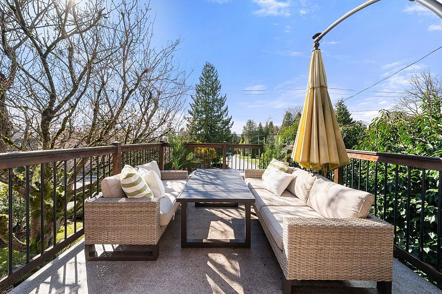 3300 Mahon Avenue North Vancouver, BC - 18