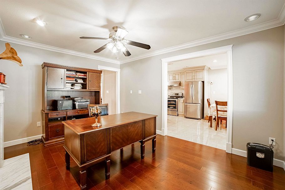 6970 Willingdon Avenue Burnaby, BC - 12