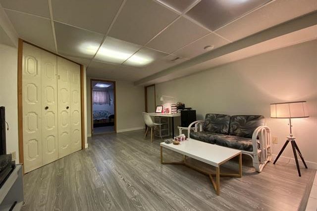 6828 Inverness Street Vancouver, BC - 15