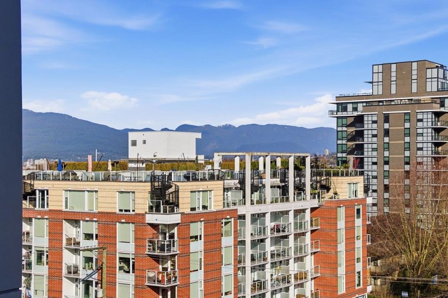 711 250 E 6 Avenue Vancouver, BC - 19