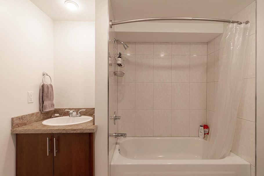 557 Prior Street Vancouver, BC - 28