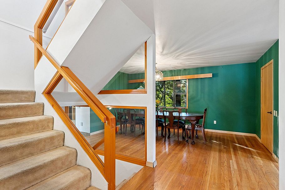 4436 W 11th Avenue Vancouver, BC - 10