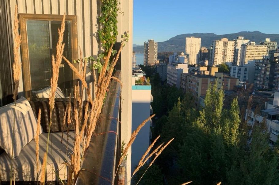 1403 1330 Harwood Street Vancouver, BC - 1