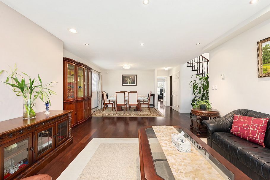 5756 Kerr Street Vancouver, BC - 4