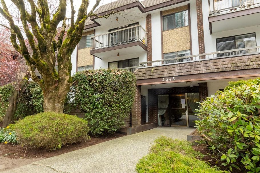 304 4345 Grange Street Burnaby, BC - 2