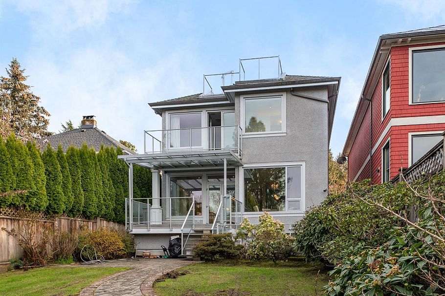 4341 W 3rd Avenue Vancouver, BC - 38