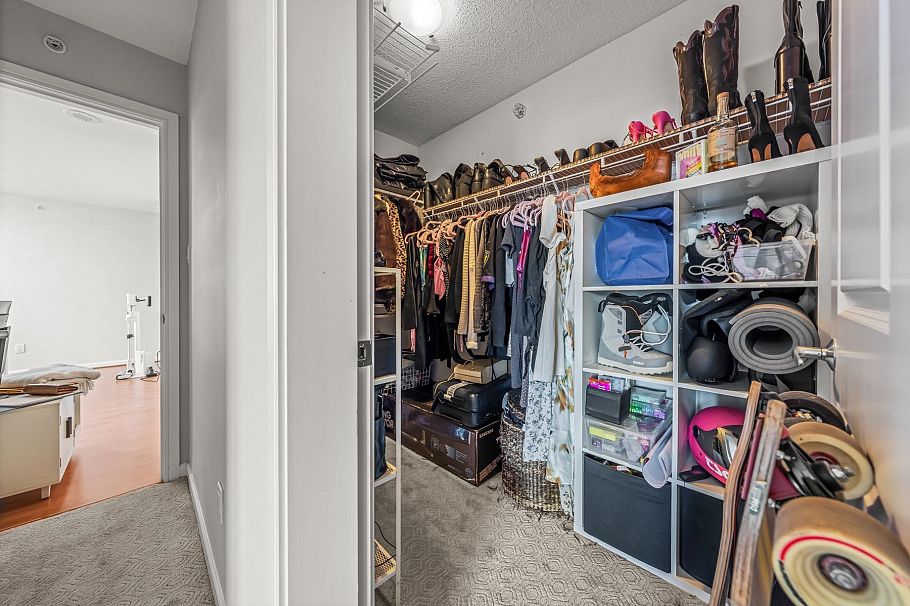 2105 4398 Buchanan Street Burnaby, BC - 13