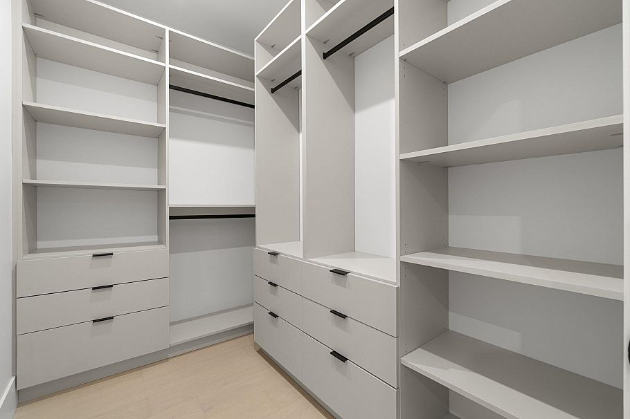 1 1945 E 13th Avenue Vancouver, BC - 11