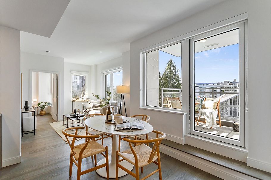 302 4908 Cambie Street Vancouver, BC - 3