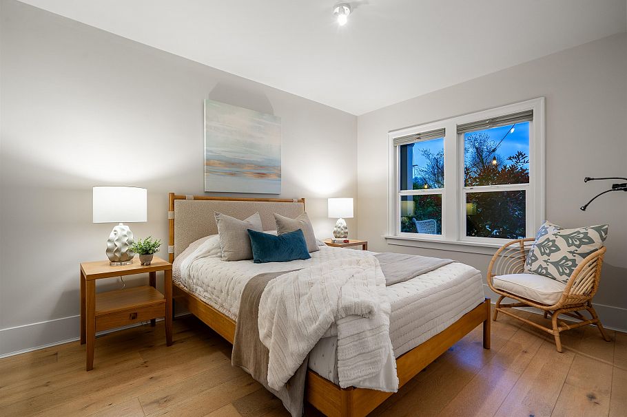 2011 Creelman Avenue Vancouver, BC - 11