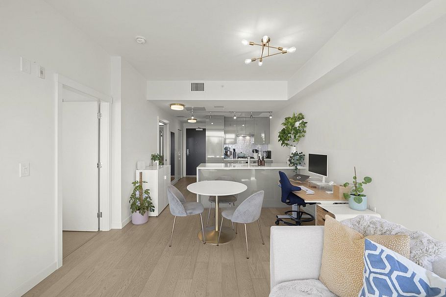 401 4171 Cambie Street Vancouver, BC - 14