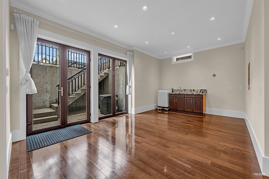 2149 W 46th Avenue Vancouver, BC - 19