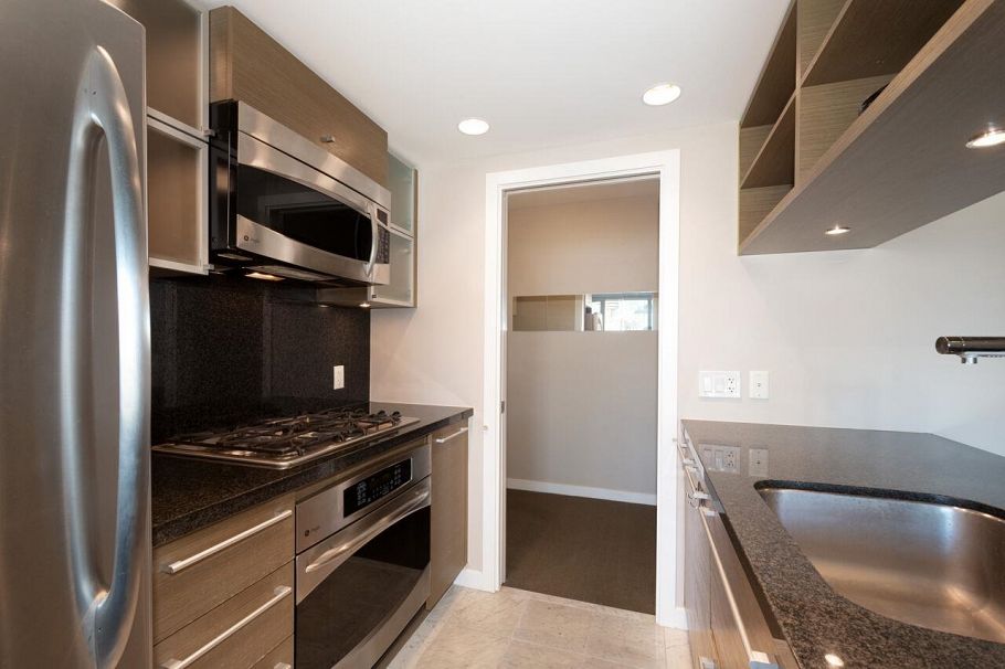 2102 833 Seymour Street Vancouver, BC - 6