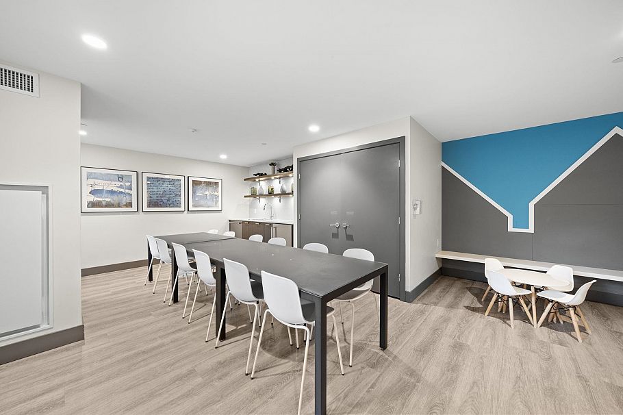 3559 E Kent Avenue North Vancouver, BC - 36