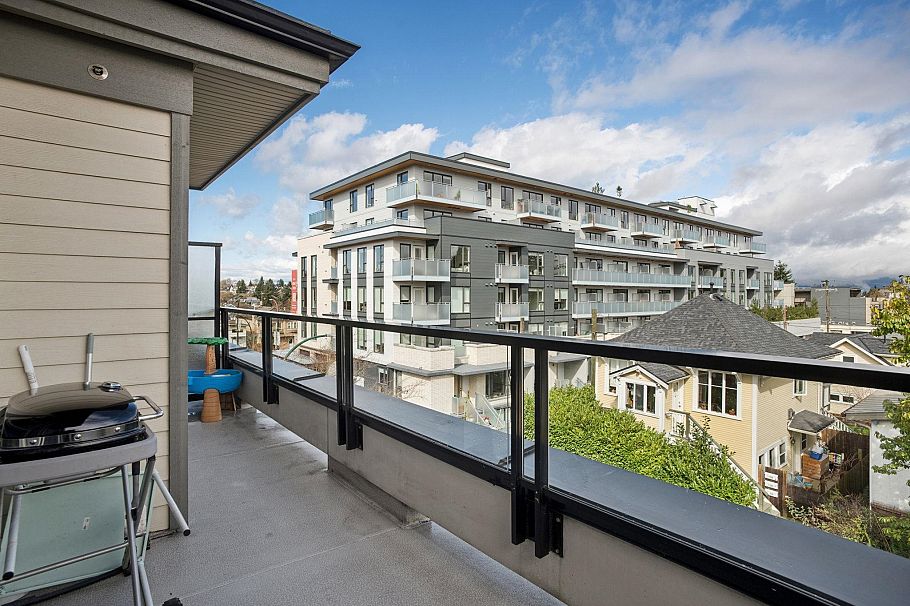 404 738 E 29th Avenue Vancouver, BC - 9