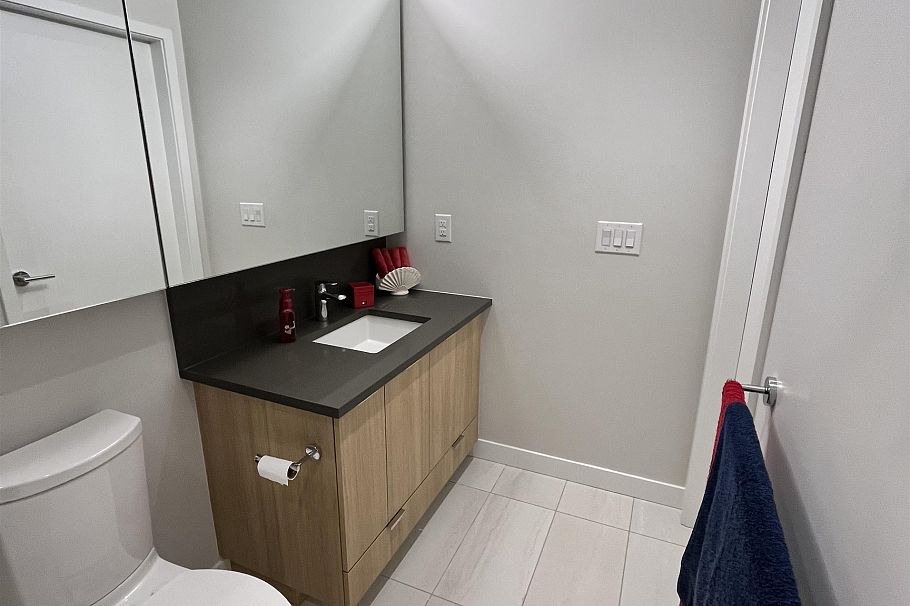 1205 3430 E Kent Avenue South Vancouver, BC - 22