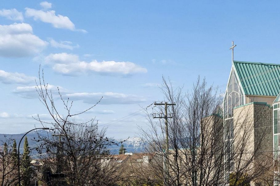 207 217 W 8th Street North Vancouver, BC - 28