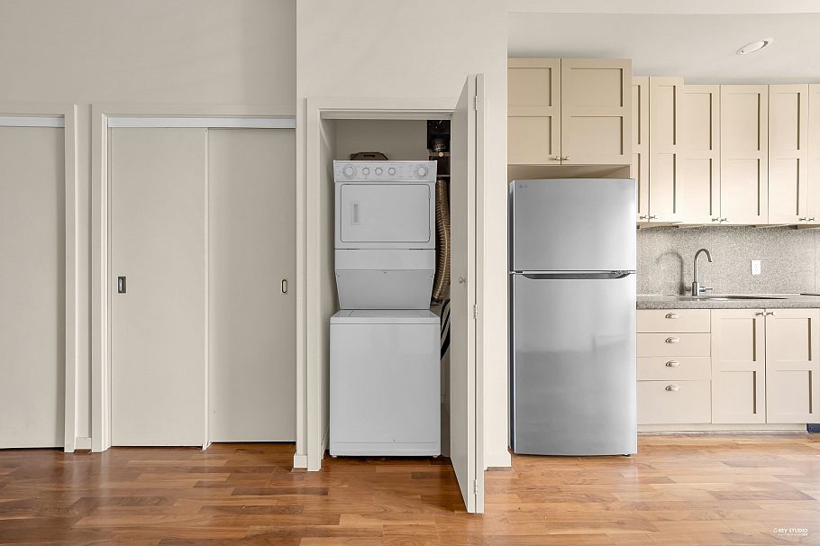 1113 1333 W Georgia Street Vancouver, BC - 8