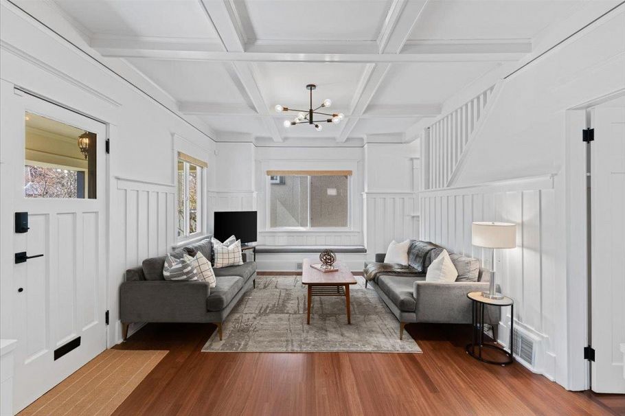 2755 W 42nd Avenue Vancouver, BC - 4