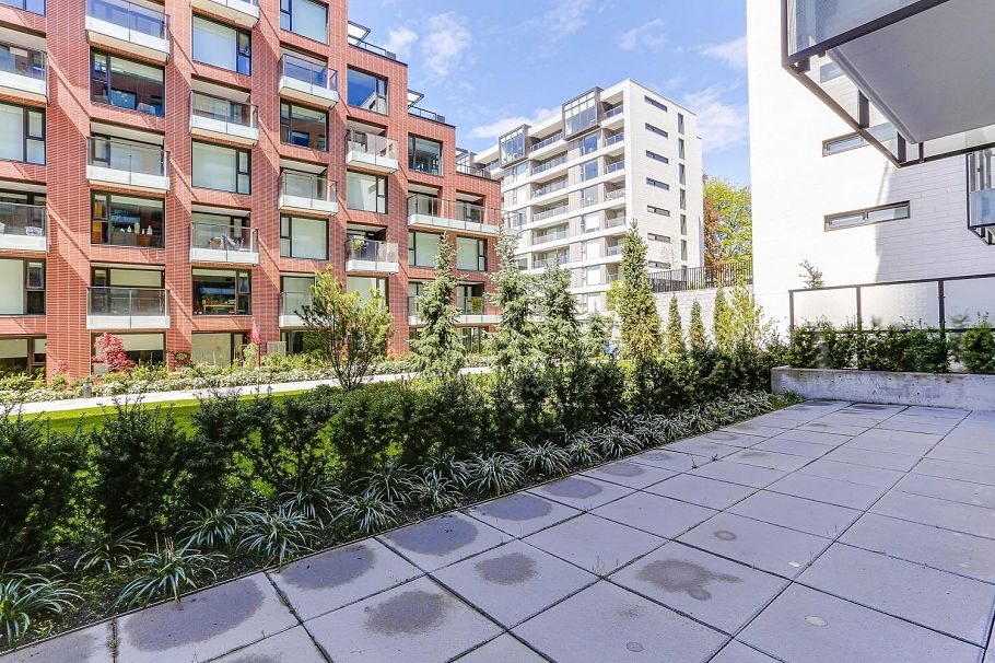 703 1561 W 57th Vancouver, BC - 16