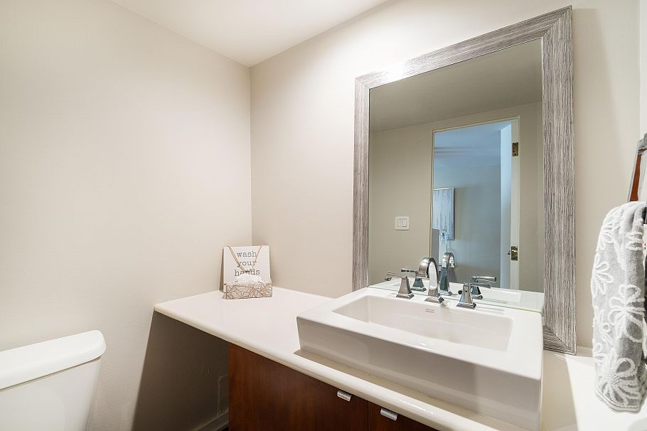 503 990 Beach Avenue Vancouver, BC - 18