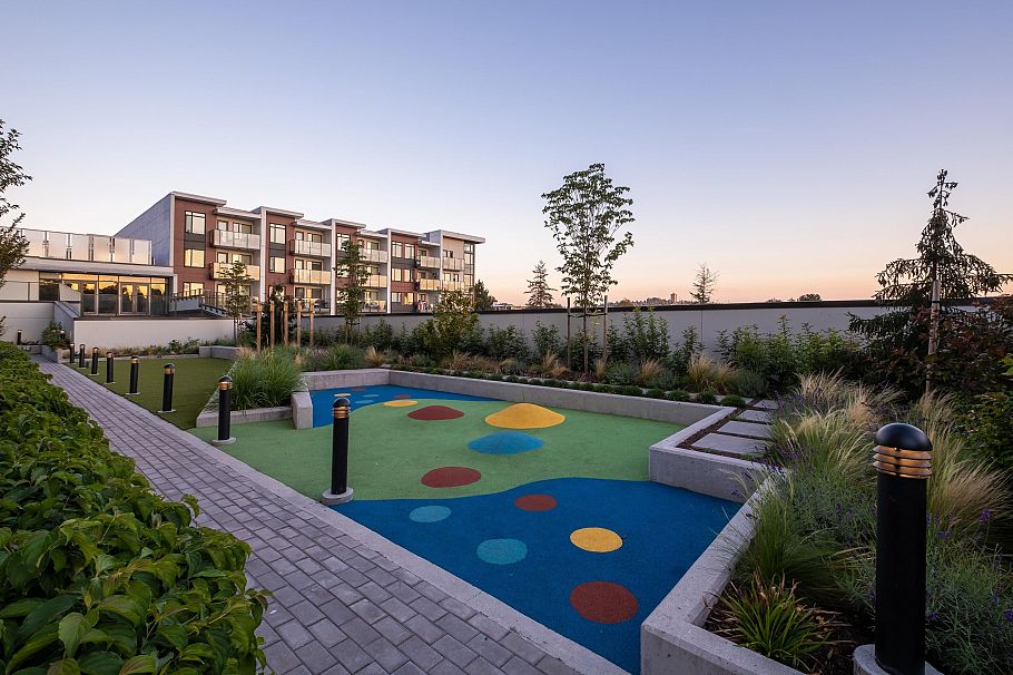 2602 1401 Hunter Street North Vancouver, BC - 39