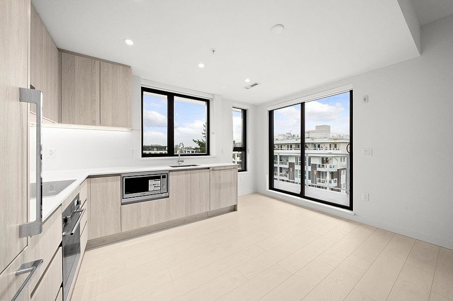 603 4928 Quebec Street Vancouver, BC - 5