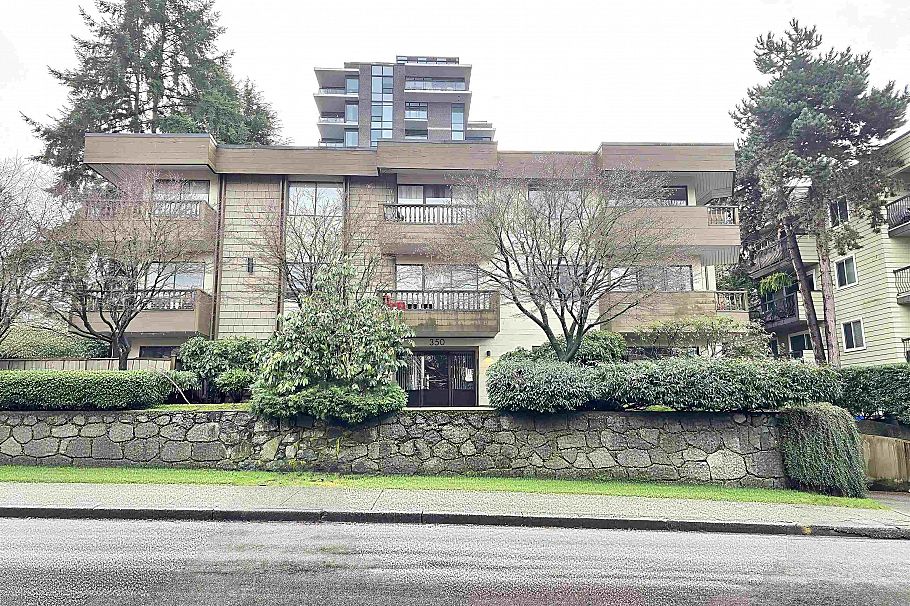 207 350 E 5th Avenue Vancouver, BC - 3