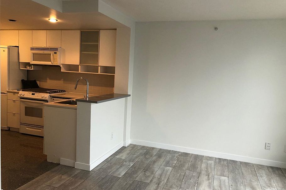 2201 939 Expo Boulevard Vancouver, BC - 13