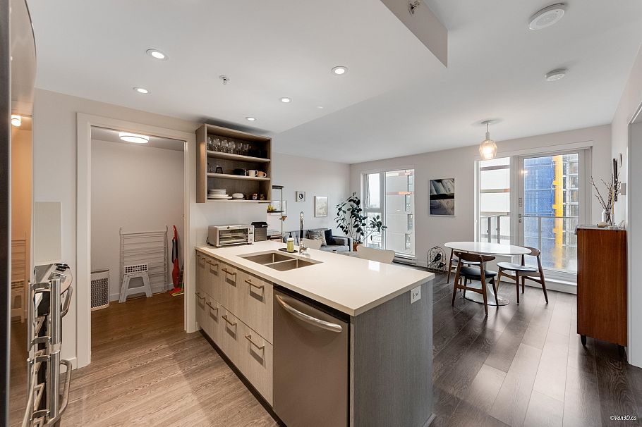 804 983 E Hastings Street Vancouver, BC - 8