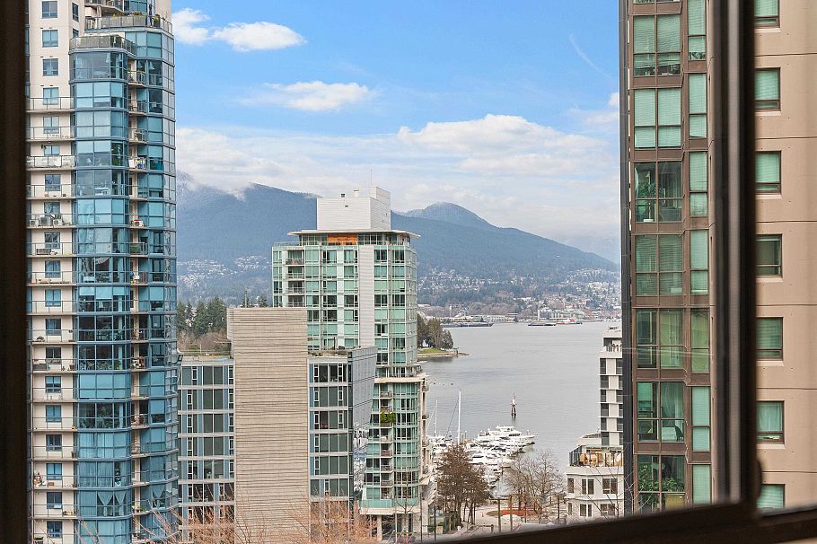 601 738 Broughton Street Vancouver, BC - 5