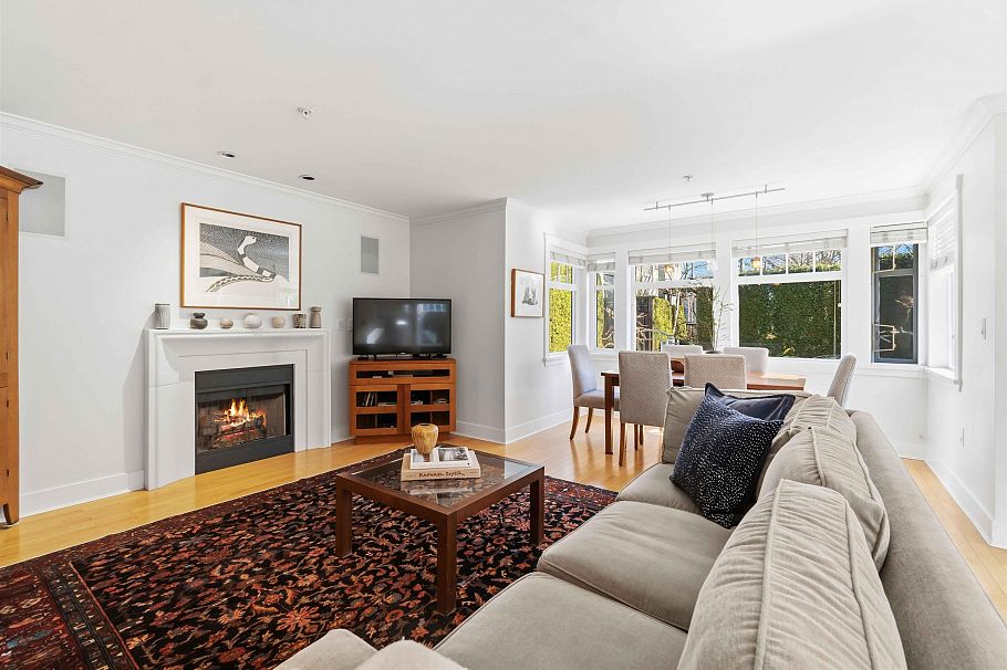 2420 Sasamat Street Vancouver, BC - 5