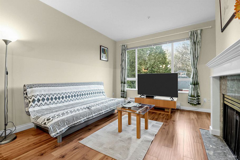 5735 Hampton Place Vancouver, BC - 4