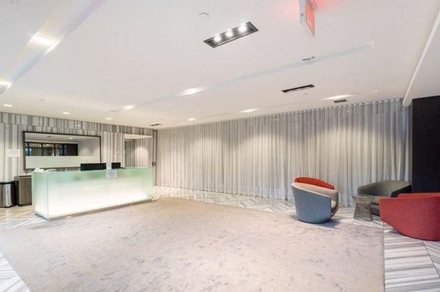 808 8555 Granville Street Vancouver, BC - 18