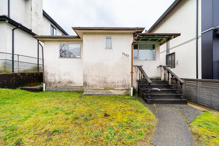 3163 Rupert Street Vancouver, BC - 2
