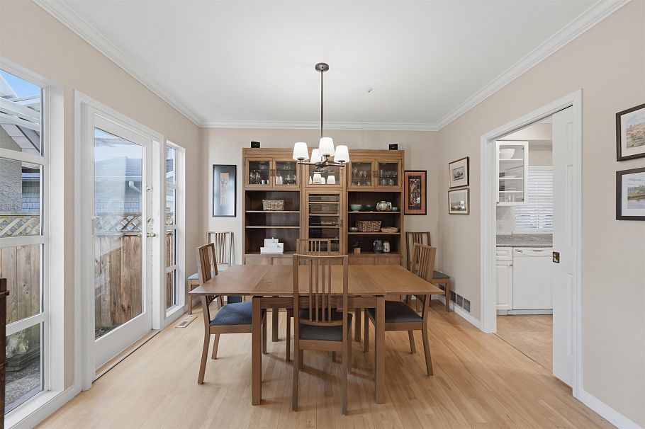 3428 W 7th Avenue Vancouver, BC - 11