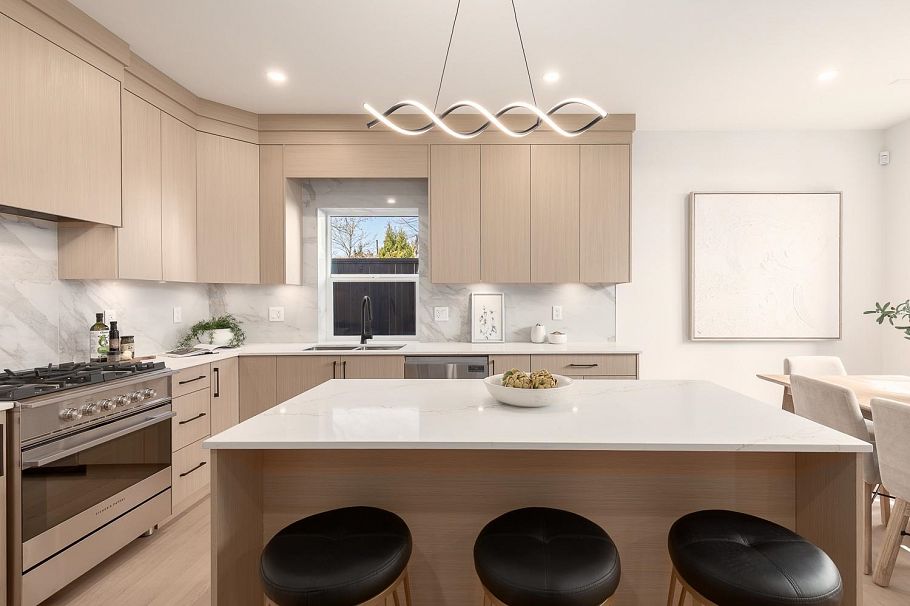 1 3506 E Pender Street Vancouver, BC - 10