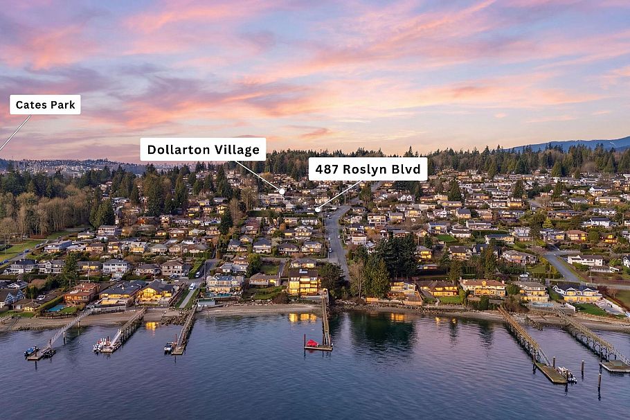 487 Roslyn Boulevard North Vancouver, BC - 3