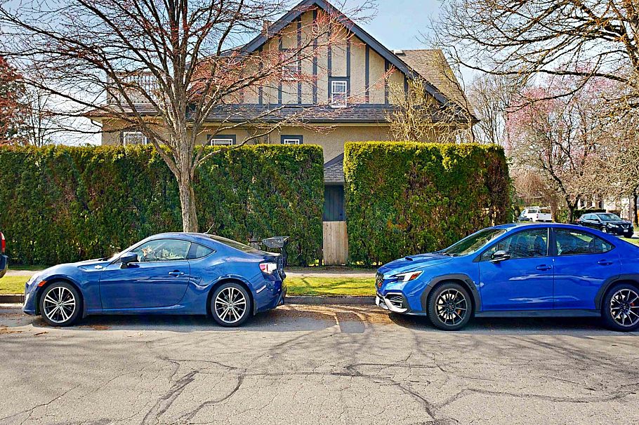 4402 W 12th Avenue Vancouver, BC - 25