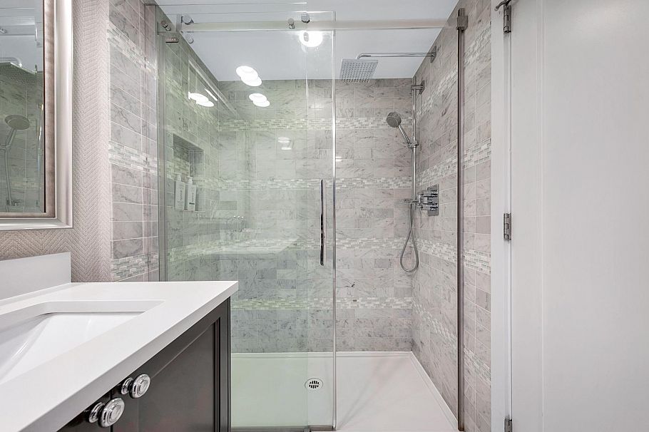 796 W 15th Avenue Vancouver, BC - 19