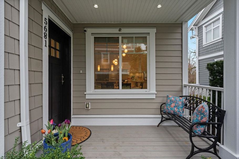 5681 Killarney Street Vancouver, BC - 2