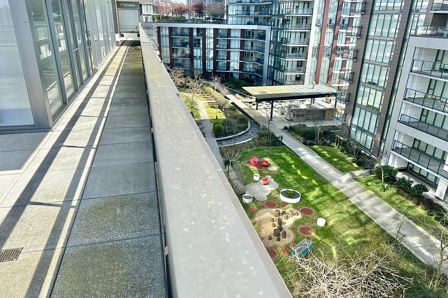 1005 3280 Corvette Way Richmond, BC - 14