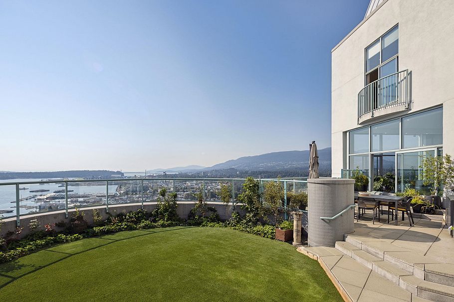 2901 120 W 2nd Street North Vancouver, BC - 19