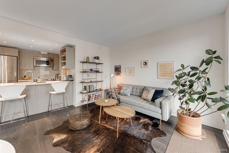 804 983 E Hastings Street Vancouver, BC - 4
