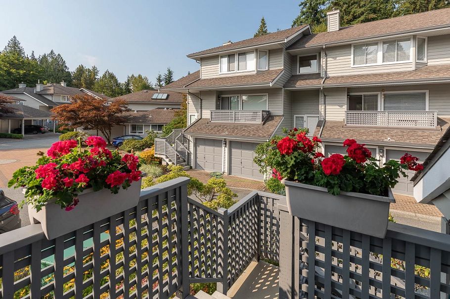 5 3634 Garibaldi Drive North Vancouver, BC - 4